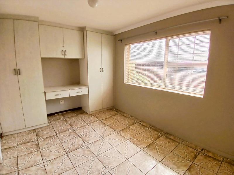 3 Bedroom Property for Sale in Stilbaai Wes Western Cape